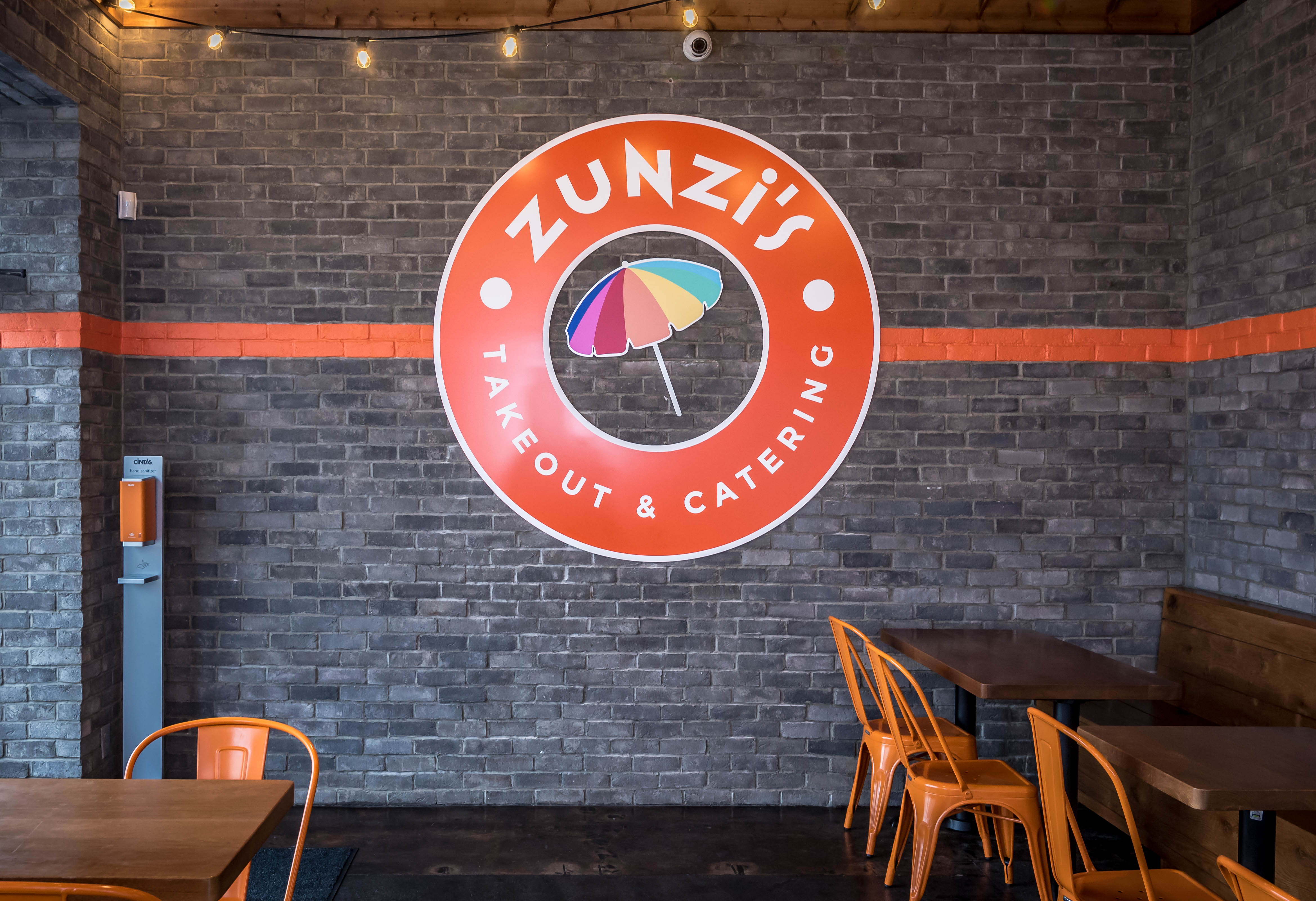 Zunzi's exterior